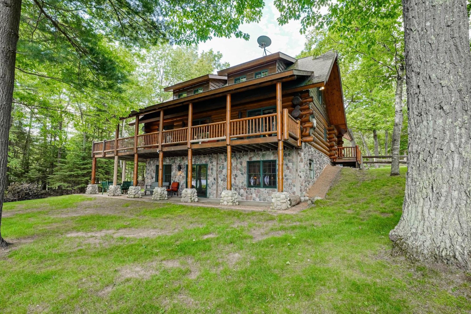 Island View Lodge Eagle River Eksteriør bilde